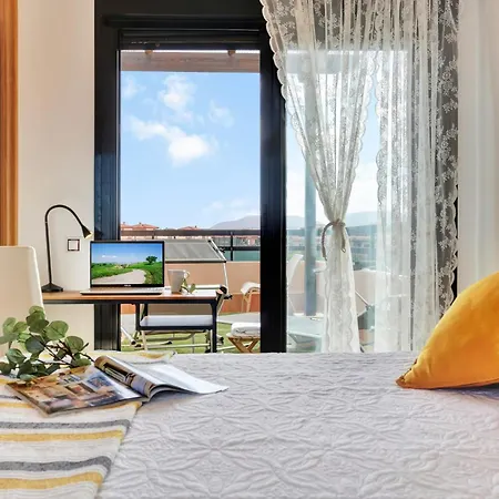 Villa La Torre Del Mar, Un Rincon En El Atlantico Lajares- Origomare - Remote Work Lajares