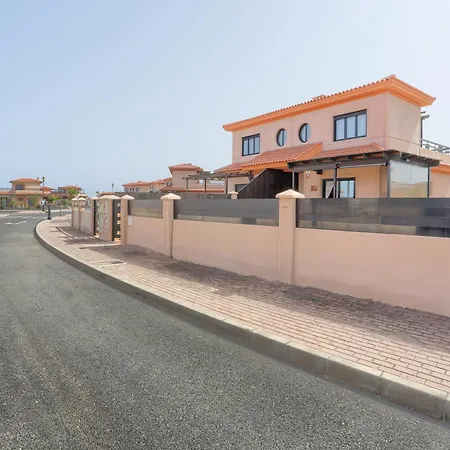 La Torre Del Mar, Un Rincon En El Atlantico Lajares- Origomare - Remote Work Villa Lajares